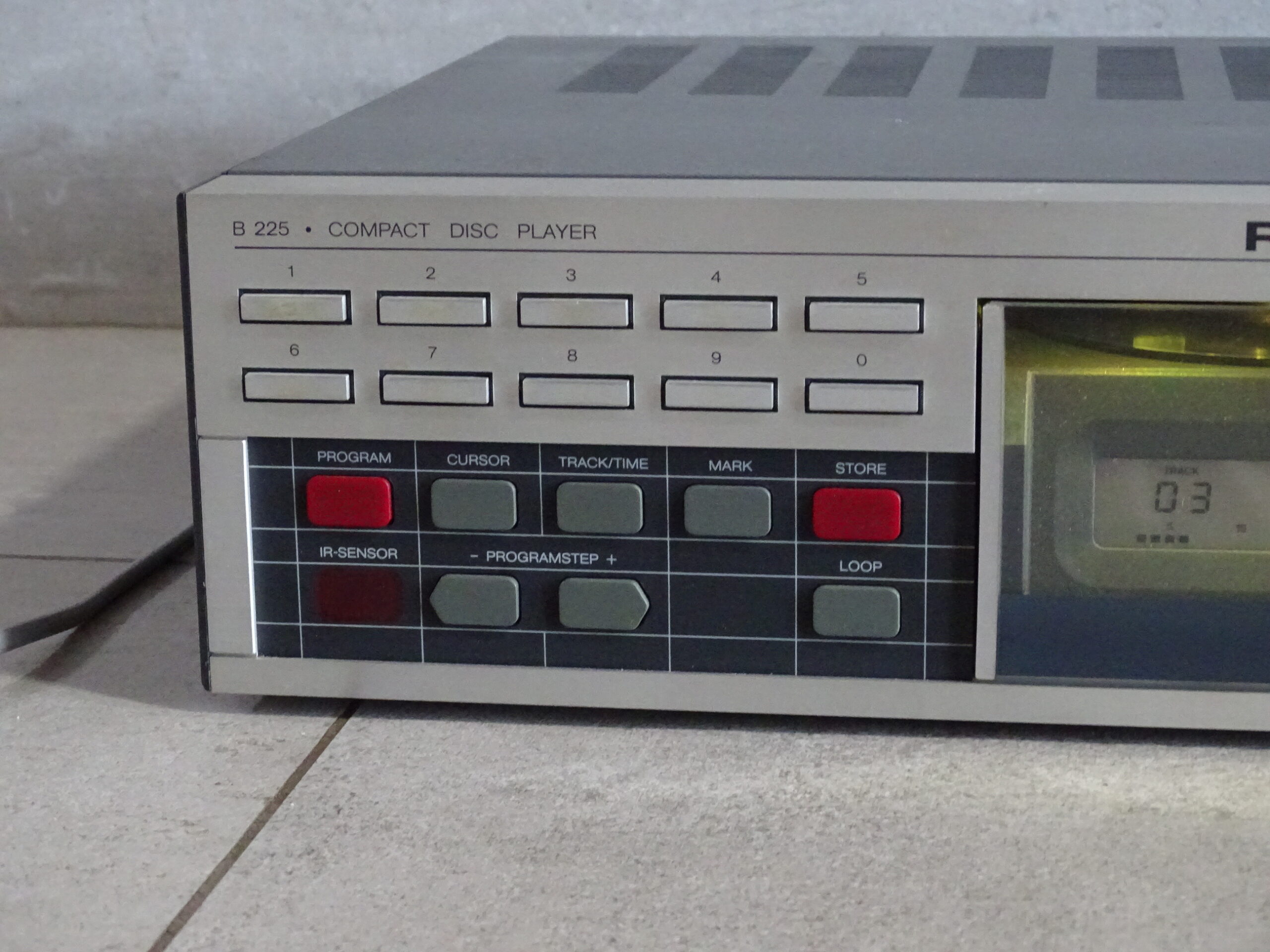 REVOX B 225 CD-PLAYER EXCELLENT SERVICED – Bild 3